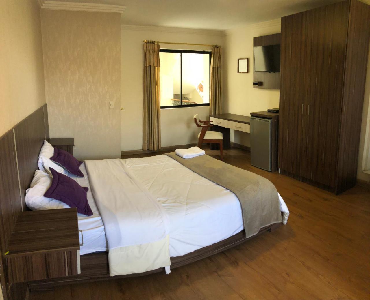 Hotel Spa Santa Ana クエンカ エクステリア 写真
